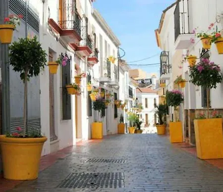 Apartment Bel Raffine A 5min De La Plage Estepona